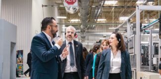 AUMOVIO se compromete a fortalecer su presencia en Guanajuato