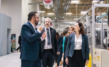 AUMOVIO se compromete a fortalecer su presencia en Guanajuato