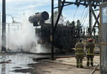 Ladrones de cable provocan explosión en planta de CFE en Silao