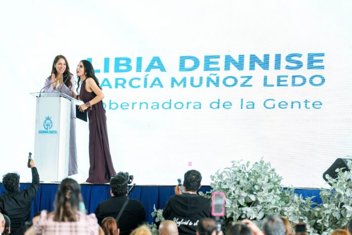 _Libia Dennise, 2do Informe Moroleón (4)