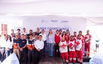 Firman SAPAS y Silao convenio a favor de Bomberos Voluntarios