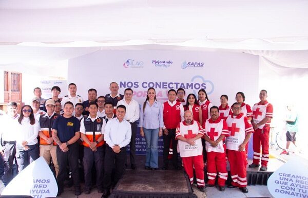 Firman SAPAS y Silao convenio a favor de Bomberos Voluntarios