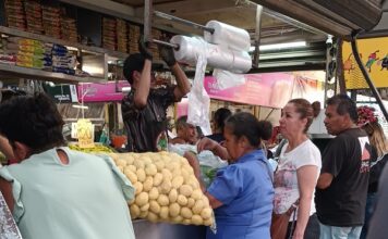 Consumo privado en México registra desempeño “moderado”