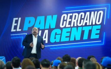 Presenta Jorge Espadas informe legislativo ante militantes del PAN