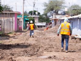 Amplía SAPAS red de drejane sanitario en Las Trojes de Silao