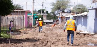 Amplía SAPAS red de drejane sanitario en Las Trojes de Silao