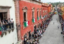 Rompe récord participantes en Carrera de la Conspiración en San Miguel de Allende