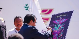 Realizan cancelación oficial de la Estampilla conmemorativa de la Columna en Celaya