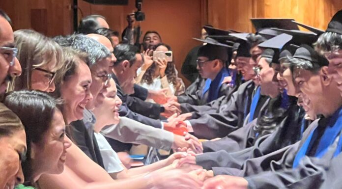 Celebran 182 Jóvenes con Rumbo de León y San Miguel su graduación