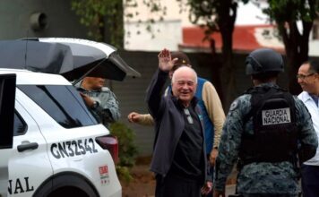 De Altiplano a Ensenada: Ernesto Ruffo llega a su domicilio para cumplir prisión preventiva