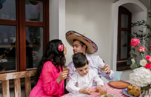 Gasto en ciudades va para educación y diversión; en zona rural alimentos y bebidas
