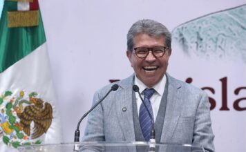Reconoce Monreal que México enfrenta “problemas económicos”