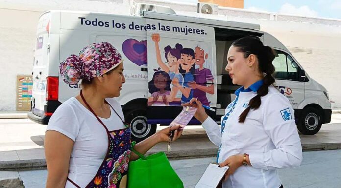León refuerza atención a mujeres con unidades móviles