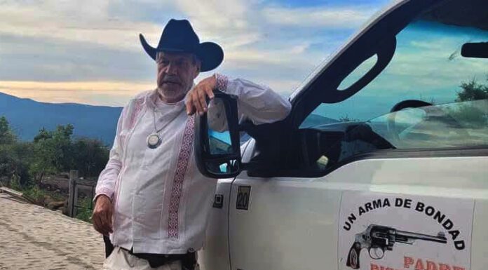 Sanciona Tribunal de Guanajuato a “Padre Pistolas” por violencia contra gobernadora