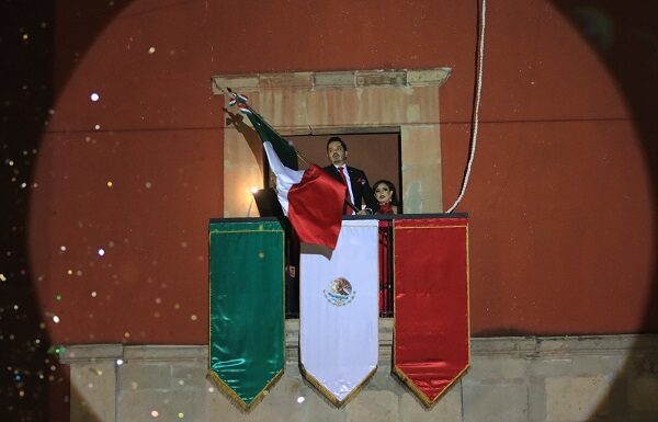 Celebra Salamanca 216 años del Grito de Independencia