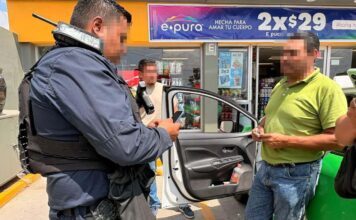 Policía municipal de Silao frustra secuestro virtual