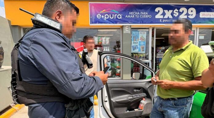 Policía municipal de Silao frustra secuestro virtual