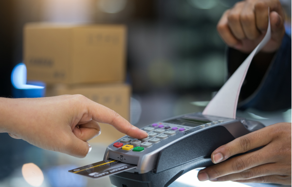 Sanciona PROFECO tienda en Morelia por condicionar compra mínima con tarjeta
