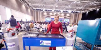 Suscribe Libia Dennise compromiso con mujeres rurales de Guanajuato