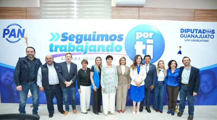 Diputados del PAN presentan agenda legislativa