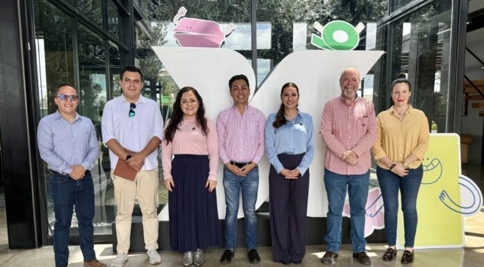 Vincula gobierno capitalino a juventudes con empresas para prácticas profesionales