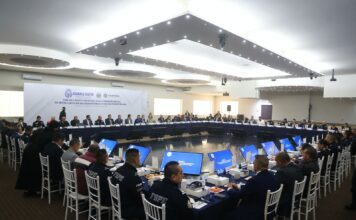 Analiazan avances ante el Estado y la Federación con los 46 municipios
