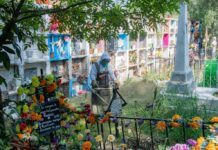Manos que honran la memoria: alianza entre un pueblo y su historia en San Miguel de Allende