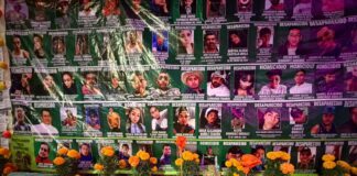 Colectivos de búsqueda recuerdan a sus familiares con memorial