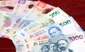 Peso en su peor nivel; el viernes cerró en su nivel más bajo en tres años