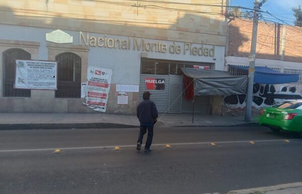 A punto de levantar banderas de huelga en el Monte de Piedad