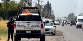 Persecución de sujetos armados termina en dos accidentes sobre la carretera Salamanca-Celaya Persecución de sujetos armados termina en dos accidentes sobre la carretera Salamanca-Celaya